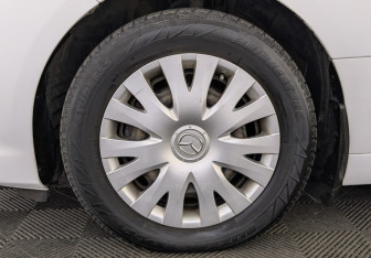 Подержанный автомобиль Mazda 6 Liftback 2012 года (18 фото)