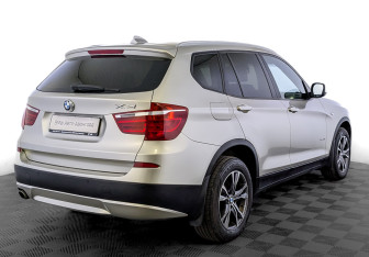 Подержанный автомобиль BMW X3 2013 года (5 фото)