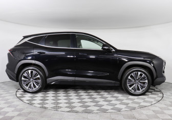 Подержанный автомобиль Jetour Dashing 2023 года (4 фото)