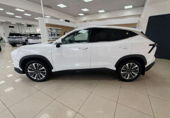 Подержанный автомобиль Jetour Dashing 2024 года (8 фото)