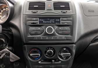 Подержанный автомобиль LADA (ВАЗ) Granta Liftback 2023 года (17 фото)