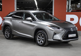 Подержанный автомобиль Lexus RX 2019 года (3 фото)