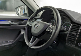 Подержанный автомобиль Skoda Kodiaq 2019 года (22 фото)