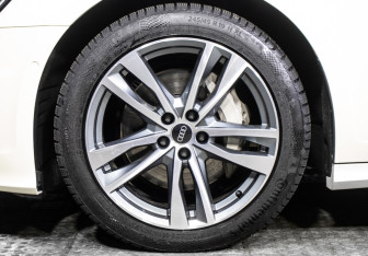 Подержанный автомобиль Audi A6 Sedan 2020 года (31 фото)