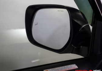 Подержанный автомобиль Toyota Land Cruiser Prado 2021 года (27 фото)