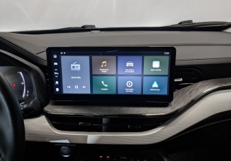 Подержанный автомобиль Haval F7 2024 года (15 фото)