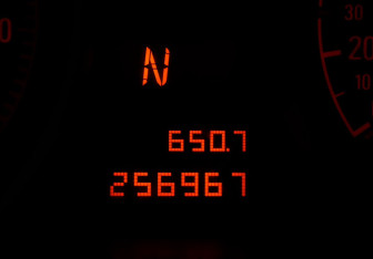 Подержанный автомобиль Opel Astra Hatchback 2007 года (14 фото)