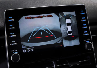 Подержанный автомобиль Toyota Avalon 2022 года (19 фото)