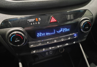 Подержанный автомобиль Hyundai Tucson 2018 года (16 фото)