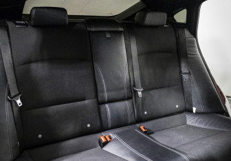 Подержанный автомобиль BMW X4 2015 года (15 фото)