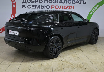 Подержанный автомобиль Avatr 11 2023 года (4 фото)