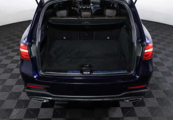 Подержанный автомобиль Mercedes-Benz GLC Coupe 2017 года (9 фото)