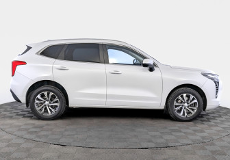 Подержанный автомобиль Haval Jolion 2023 года (4 фото)
