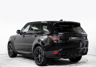 Подержанный автомобиль Land Rover Range Rover Sport 2018 года (7 фото)