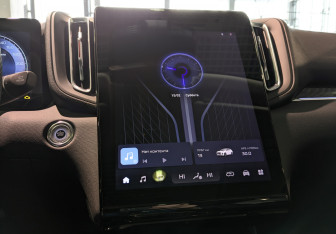 Новый Hongqi HS3 2025 (11 фото)