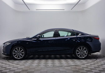 Подержанный автомобиль Mazda 6 Sedan 2023 года (2 фото)