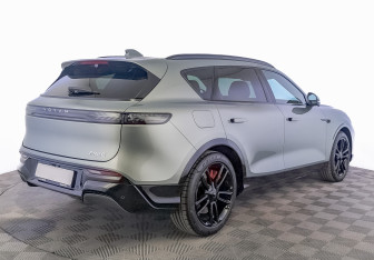 Новый Voyah Free 2026 (2 фото)