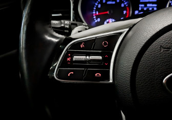 Подержанный автомобиль Kia Ceed Hatchback 2019 года (24 фото)