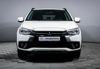 Подержанный автомобиль Mitsubishi ASX 2018 года (2 фото)