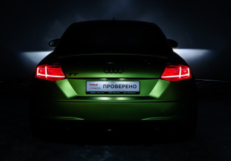 Подержанный автомобиль Audi TT Coupe 2016 года (25 фото)