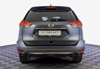 Подержанный автомобиль Nissan X-Trail 2018 года (6 фото)