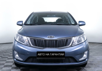 Подержанный автомобиль Kia Rio Hatchback 2012 года (2 фото)