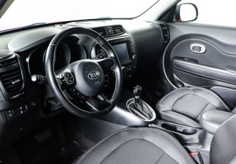 Подержанный автомобиль Kia Soul 2017 года (11 фото)