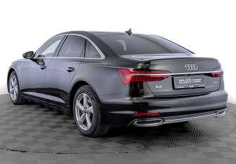 Подержанный автомобиль Audi A6 Sedan 2021 года (7 фото)