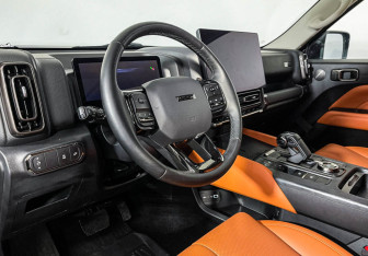 Подержанный автомобиль Haval H9 2024 года (13 фото)