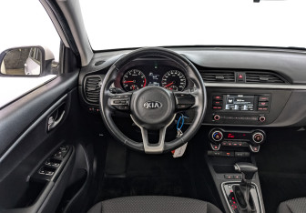 Подержанный автомобиль Kia Rio Sedan 2021 года (22 фото)