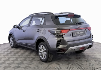 Подержанный автомобиль Kia Rio Hatchback 2021 года (7 фото)