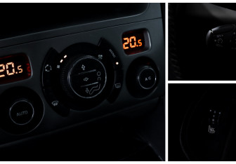 Подержанный автомобиль Peugeot 308 Hatchback 2011 года (16 фото)