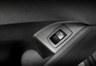 Подержанный автомобиль BMW X1 2020 года (25 фото)