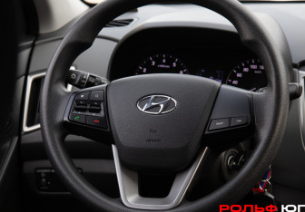 Подержанный автомобиль Hyundai Creta 2021 года (12 фото)
