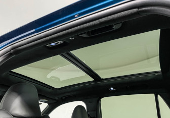 Подержанный автомобиль Geely Monjaro 2023 года (20 фото)