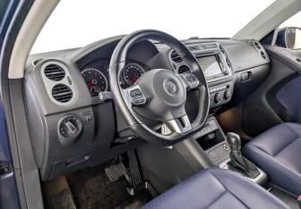 Подержанный автомобиль Volkswagen Tiguan 2016 года (16 фото)
