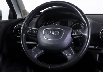 Подержанный автомобиль Audi A3 Hatchback 2014 года (13 фото)