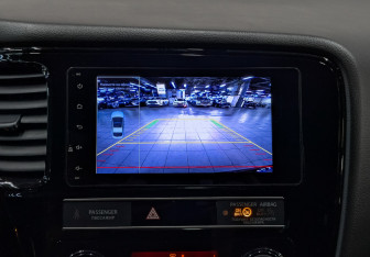 Подержанный автомобиль Mitsubishi Outlander 2019 года (27 фото)