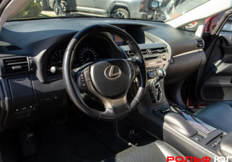 Подержанный автомобиль Lexus RX 2015 года (15 фото)