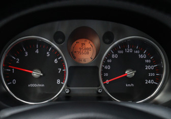 Подержанный автомобиль Nissan X-Trail 2010 года (20 фото)