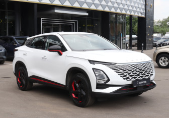 Подержанный автомобиль Omoda C5 2023 года (3 фото)