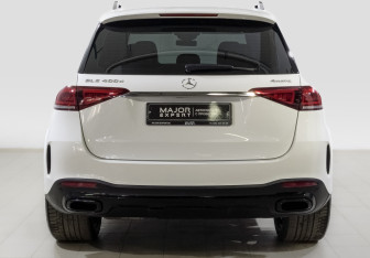 Подержанный автомобиль Mercedes-Benz GLE 2020 года (6 фото)