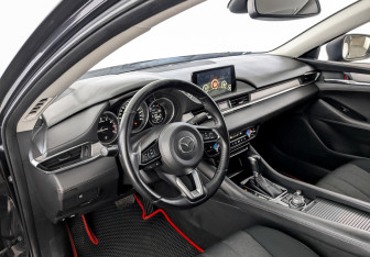 Подержанный автомобиль Mazda 6 Sedan 2020 года (16 фото)