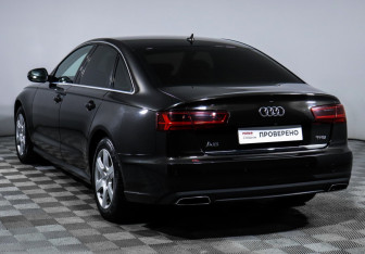 Подержанный автомобиль Audi A6 Sedan 2015 года (7 фото)