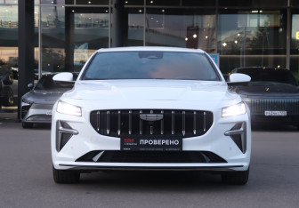 Подержанный автомобиль Geely Preface 2024 года (2 фото)
