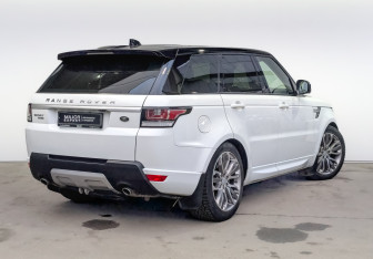 Подержанный автомобиль Land Rover Range Rover Sport 2017 года (5 фото)