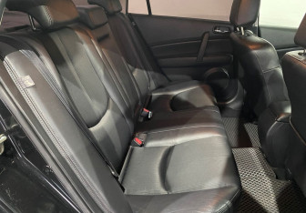 Подержанный автомобиль Mazda 6 Sedan 2010 года (17 фото)