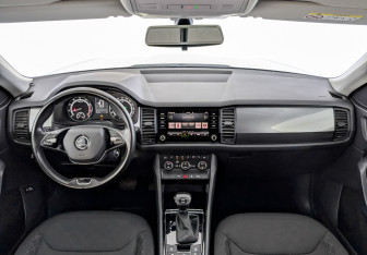 Подержанный автомобиль Skoda Kodiaq 2021 года (14 фото)