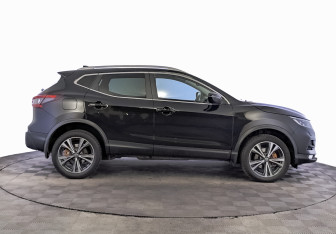 Подержанный автомобиль Nissan Qashqai 2019 года (4 фото)