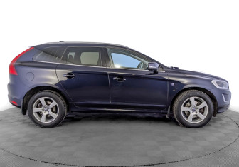 Подержанный автомобиль Volvo XC60 2016 года (4 фото)
